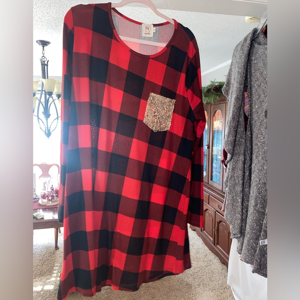 Buffalo check dress with gold sequin pocket